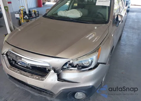 2016 Subaru Outback 2.5I Premium z USA, uszkodzony, nr VIN 4S4BSBFC0G3230920